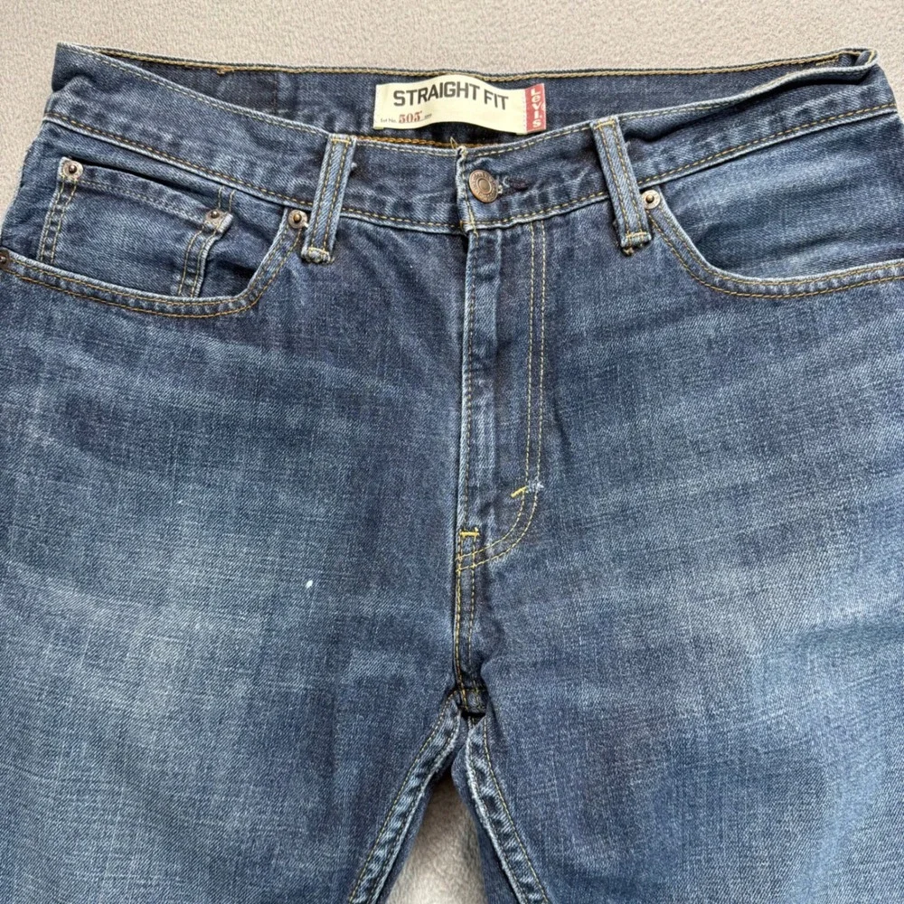 Levi Jeans Mens 32x32 Blue 505 Straight Fit Denim Classic Workwear Casual